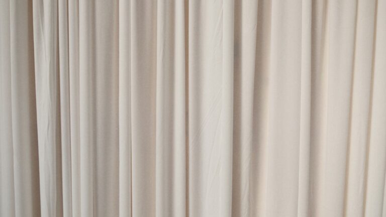 Tejidos para cortinas en panamá, jacquard y lino de Alberto Ferre